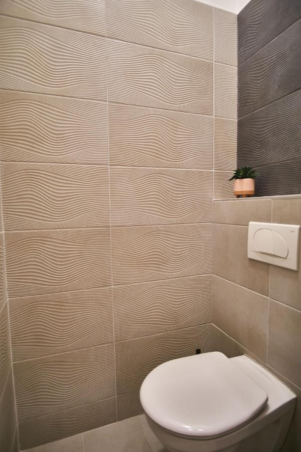 F4 Design Apartment- Budapest Exterior photo