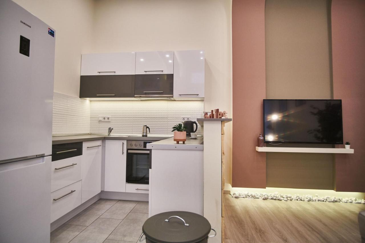 F4 Design Apartment- Budapest Exterior photo